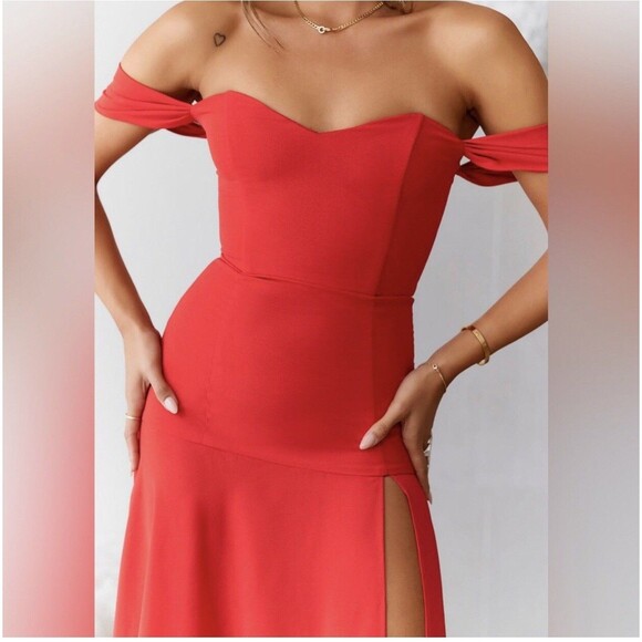 Dear Emilia Blushing Cinderella Hello Molly Maxi Dress Red Small Formal NWT - Picture 3 of 12